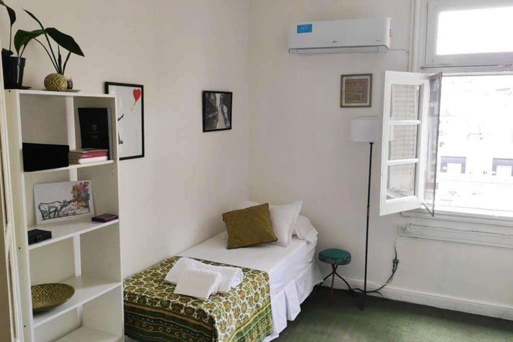 Amplio, Tranquilo Y Muy Luminoso Departamento De 3 Ambientes A Metros Del Obelisco Y Del Teatro Colon Apartment Buenos Aires Bagian luar foto